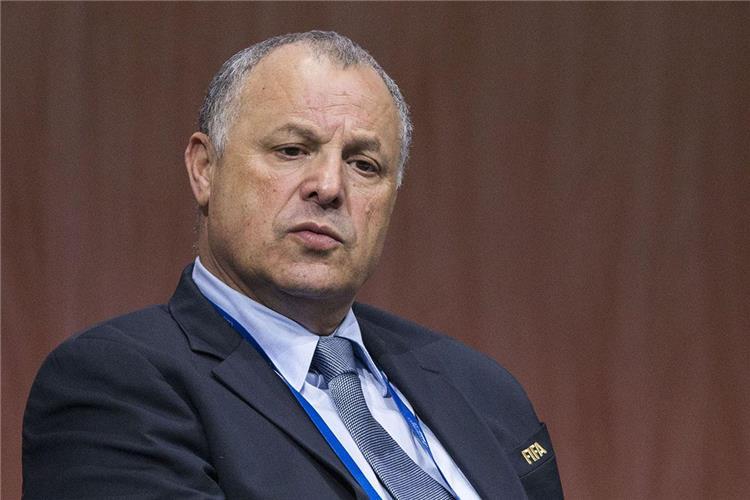 حذر من استخدام السوشيال ميديا.. هاني أبو ريدة على خط أزمة الحضري وحسام